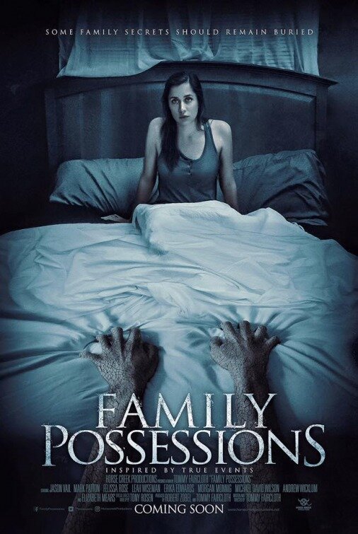 Family Possessions (2016) постер